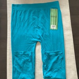 Bamboo Capri leggings